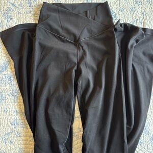 AERIE CROSSOVER FLARE LEGGING